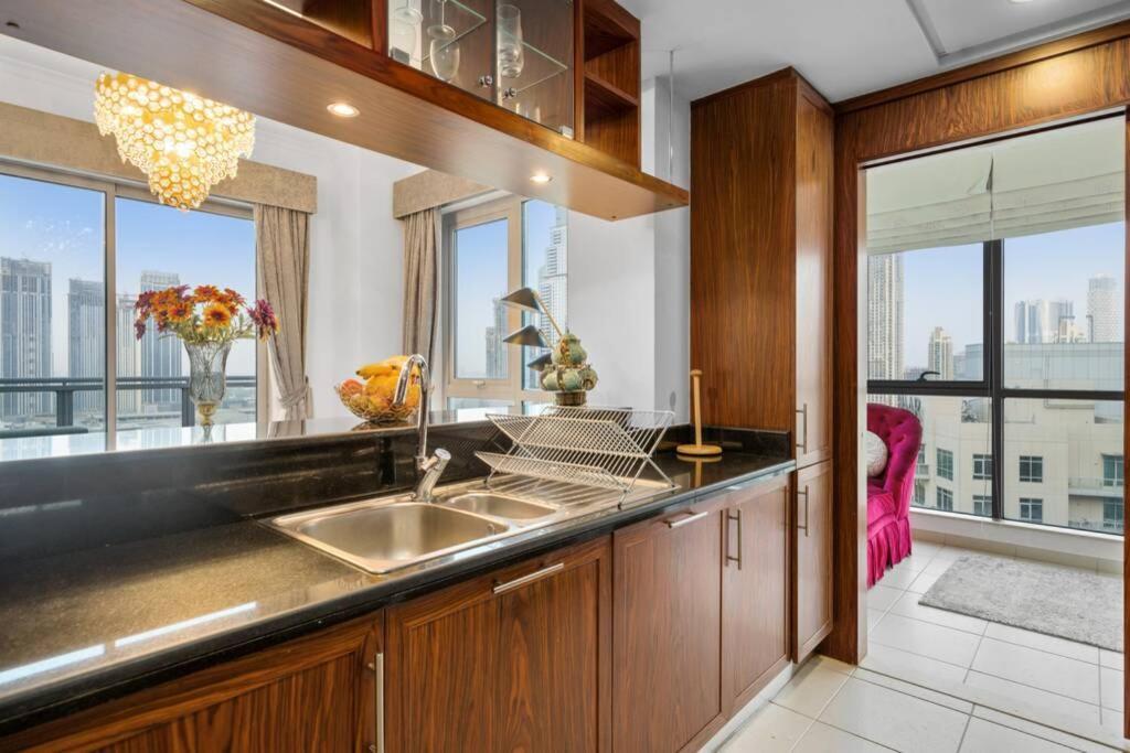 Spectacular Burj & Fountain View - Luxurious 3 Bedrooms & Maids Room - The Residences Дубай Екстериор снимка