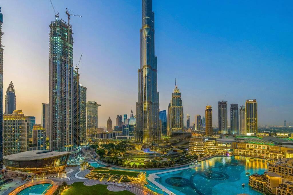 Spectacular Burj & Fountain View - Luxurious 3 Bedrooms & Maids Room - The Residences Дубай Екстериор снимка