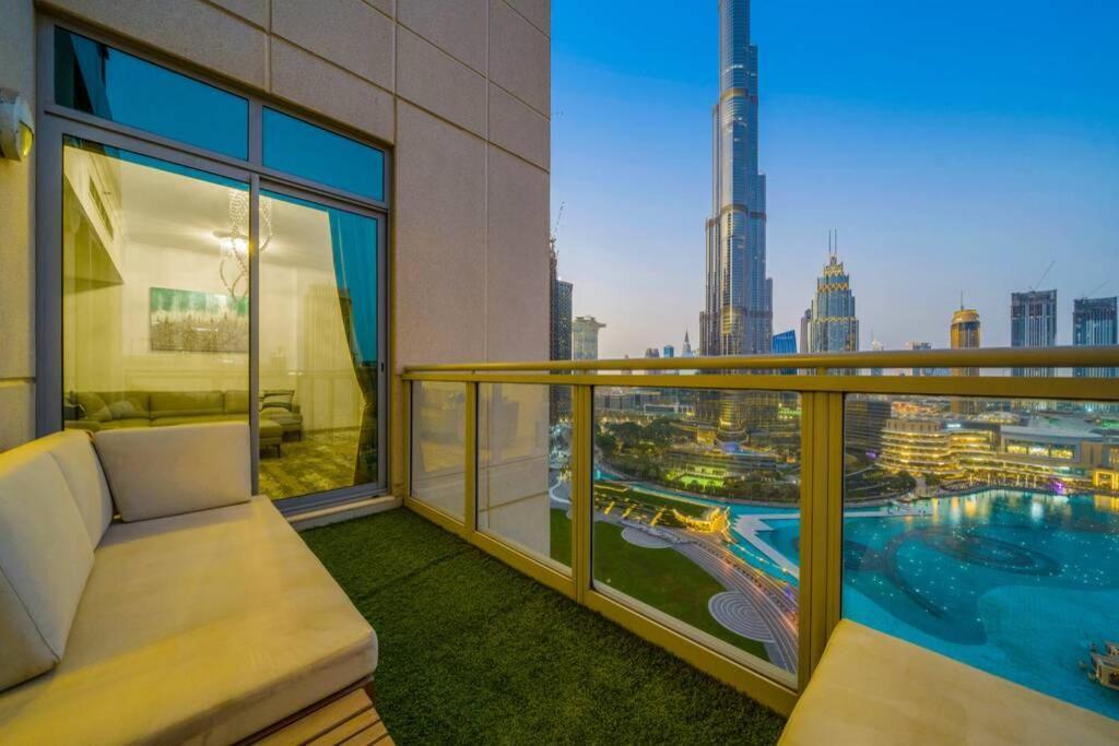 Spectacular Burj & Fountain View - Luxurious 3 Bedrooms & Maids Room - The Residences Дубай Екстериор снимка